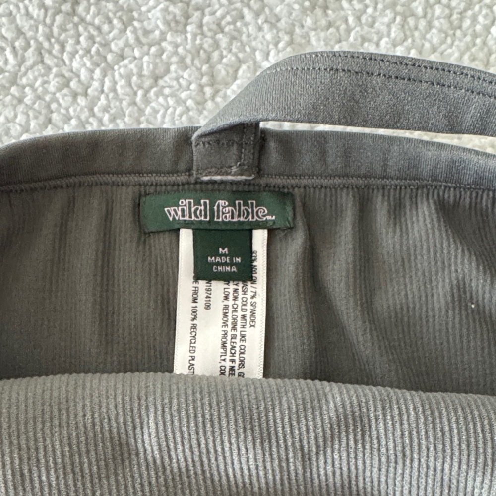 Gray Ribbed Tank Top - Picture 3 of 3